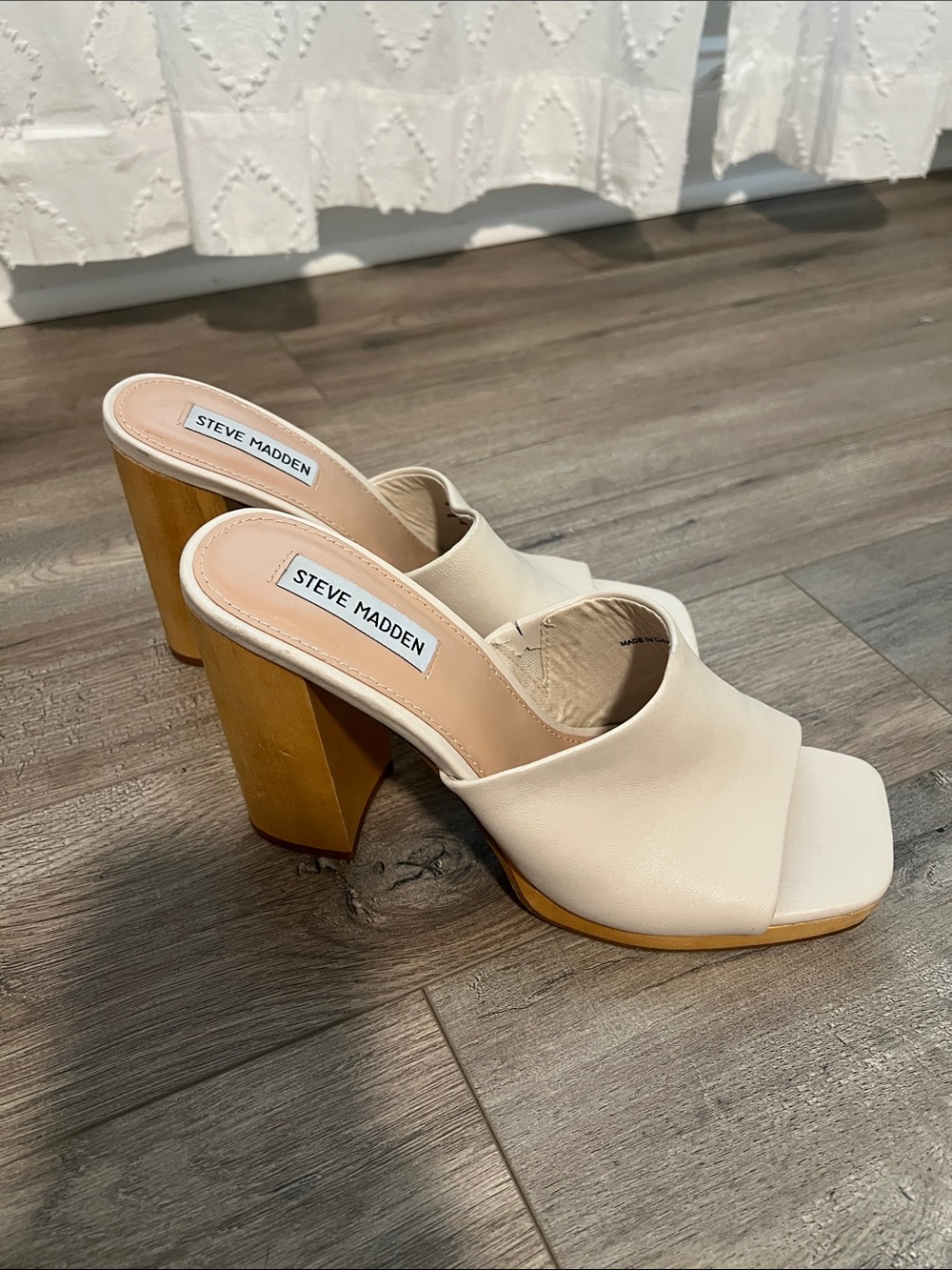 Steve Madden Cream Open-Toe Block Heel Mules size 9